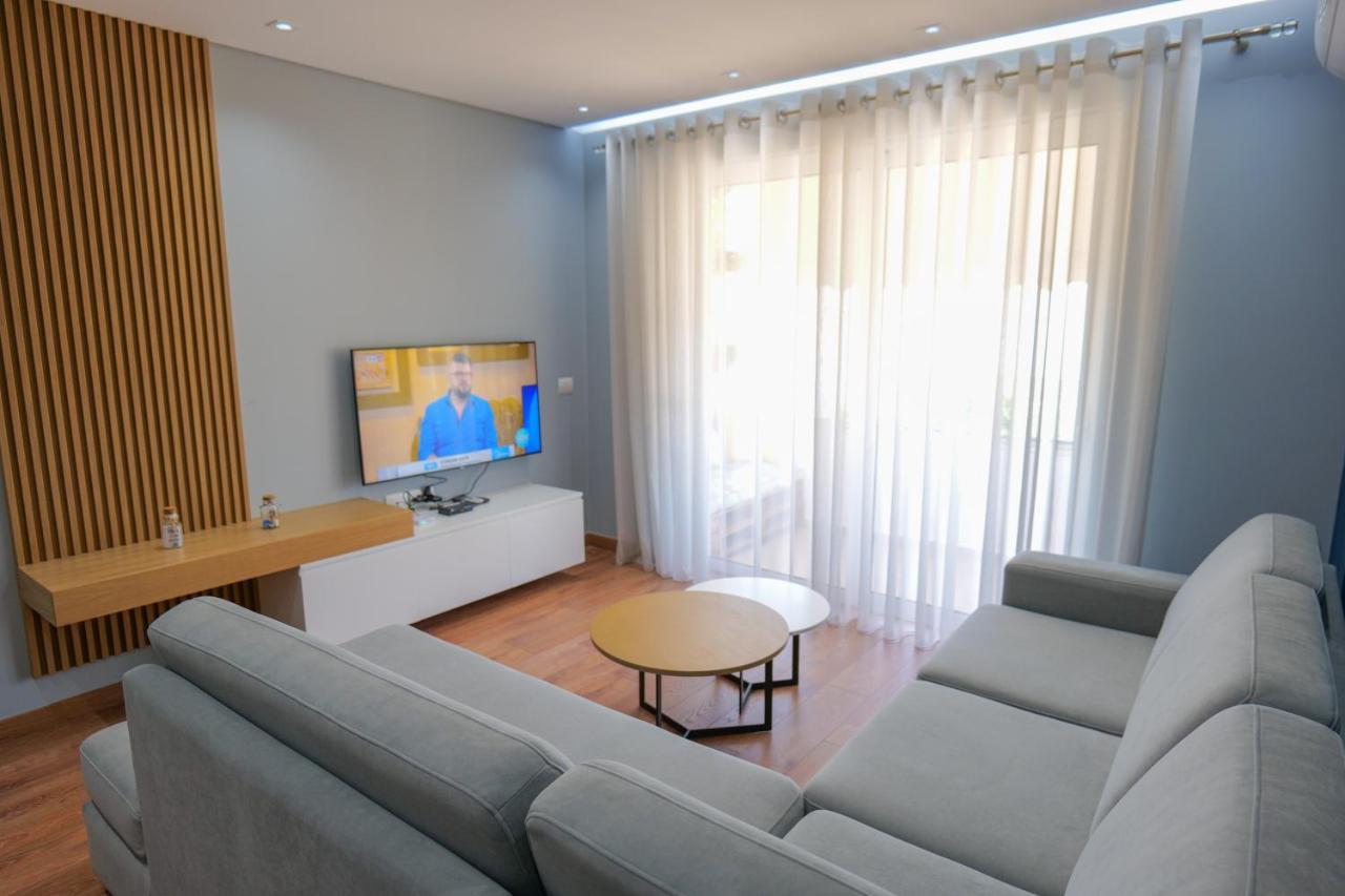 Ansel Home Sarandë Esterno foto