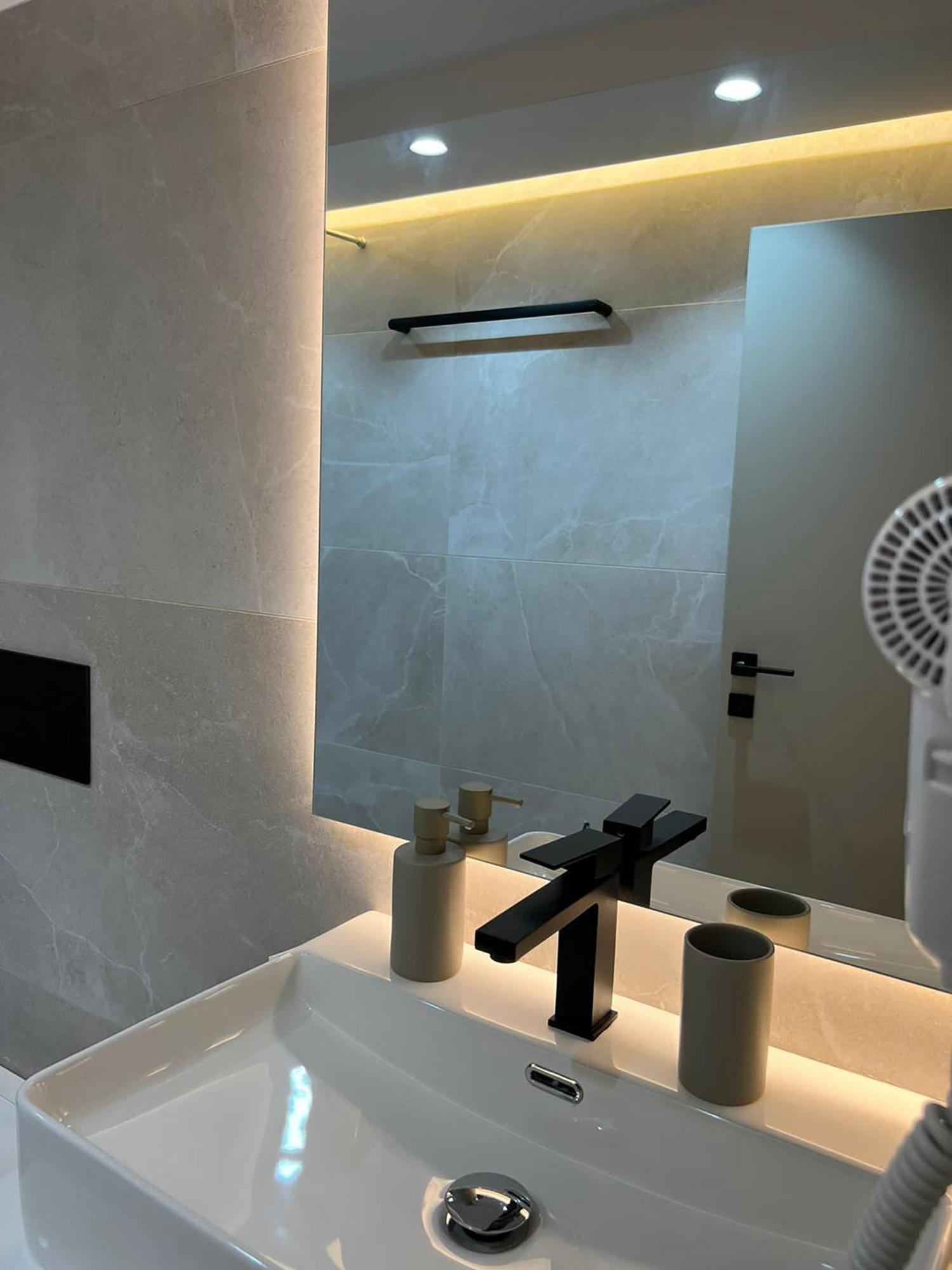 Ansel Home Sarandë Esterno foto