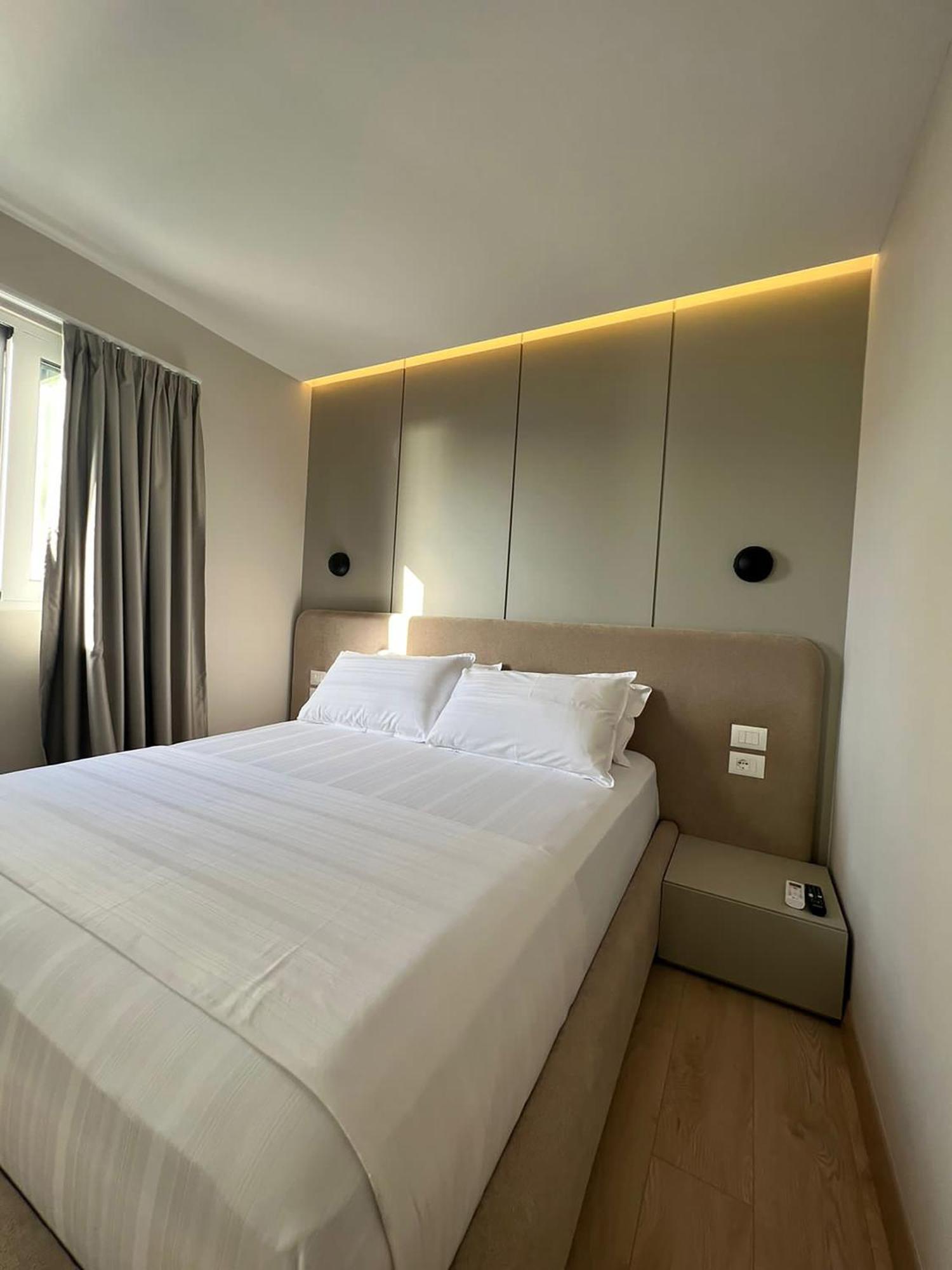 Ansel Home Sarandë Esterno foto